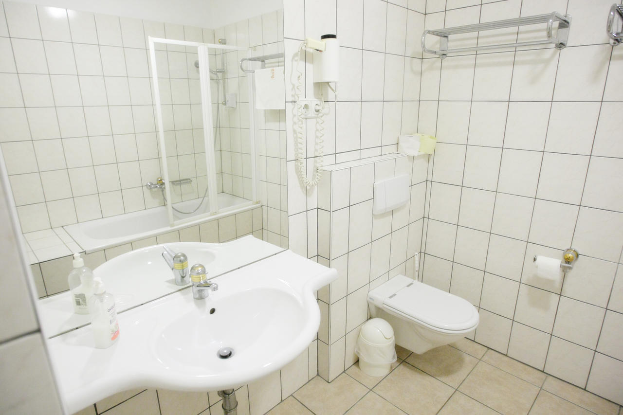 Gozmalom Etterem Es Panzio Bed & Breakfast Körmend Cameră foto
